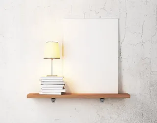 书本上的台灯免抠