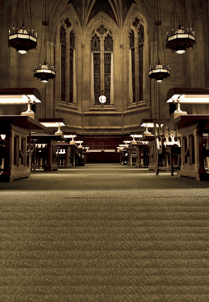 教堂祈祷背景图高清