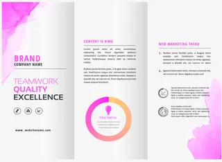 淡粉色水彩背景手册