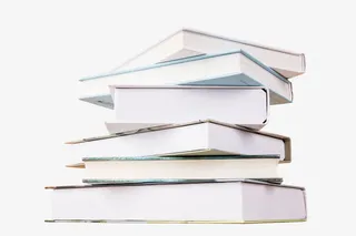 堆积起来的书本免抠
