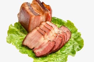 蔬菜和腊肉免抠