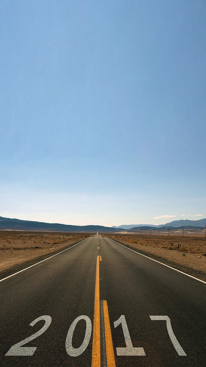 2017奔跑在路上H5背景素材高清