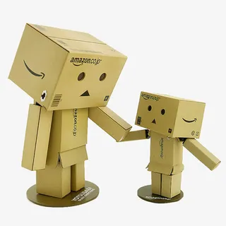 亚马逊纸盒人大小号模型免抠