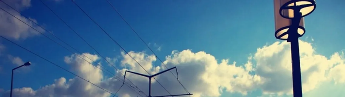 蓝色天空电线海报背景高清