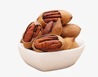 盘子里的碧根果免抠