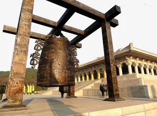 帝王陵钟素材图免抠