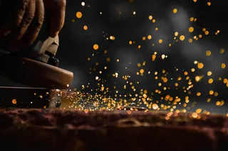 摩擦金属迸发的火花海报背景