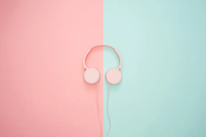 壁纸背景蓝色耳机高清