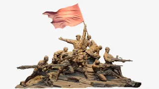 革命英雄雕塑免抠