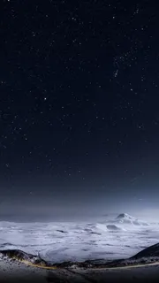 雪地上的星空海报背景免抠 雪地上的星空海报背景免抠