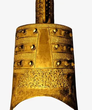 战国鎏金编钟免抠