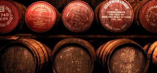 油桶背景图高清