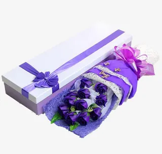 蓝色玫瑰花束礼盒免抠