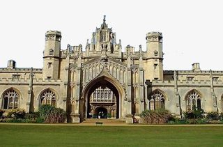 剑桥的欧式经典建筑免抠