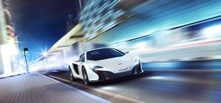 汽车飞驰海报背景高清