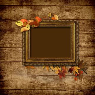 木板上的相框免抠
