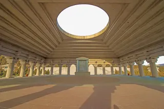 帝王陵内部建筑摄影图免抠