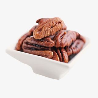 产品实物碧根果仁免抠