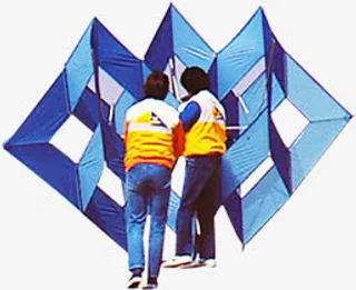 蓝色风筝创意设计人物免抠