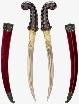 红色刀鞘匕首免抠