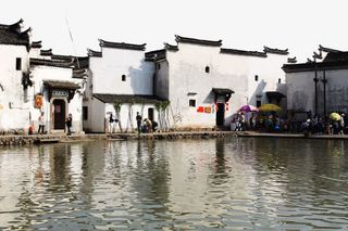 依山傍水的村落免抠