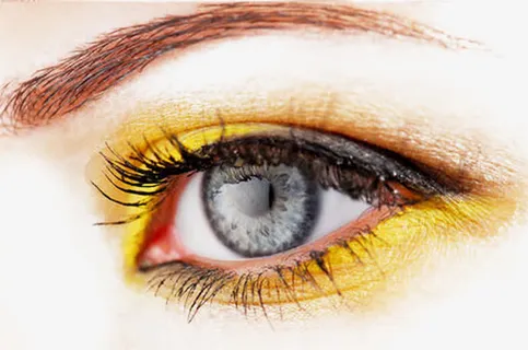 化妆的眼睛免抠