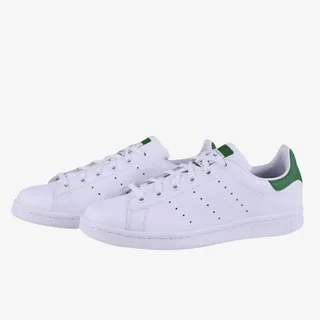 高清摄影小白鞋撞色绿色免抠