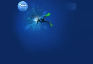 蓝色海报海里的潜水员免抠