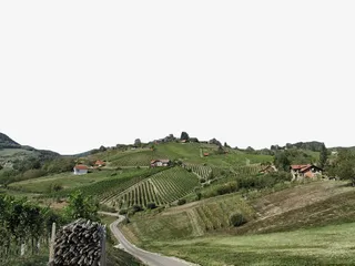 绿色小山村免抠