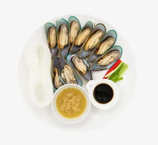 盘装青口贝摆拍免抠