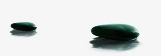 水上鹅卵石免抠