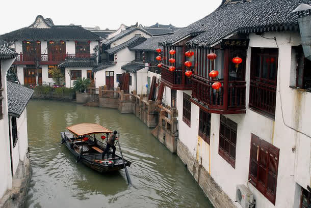 白色古风民居免抠