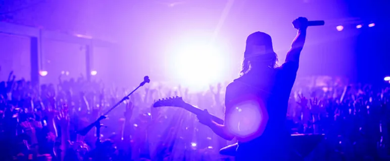 狂欢背景图高清