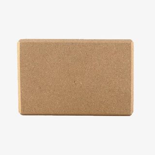 浅咖啡色瑜伽砖一块免抠