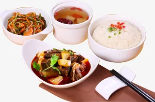 红烧牛肉套饭免抠