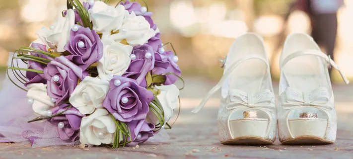 摄影玫瑰高跟鞋背景高清