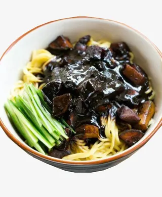 风味韩国炸酱面PNG免抠