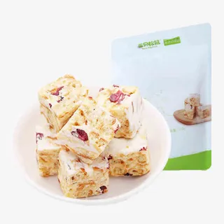 三只松鼠软香奶萨萨沙琪玛免抠