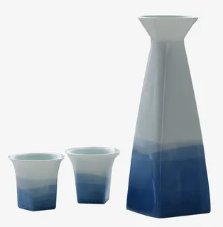极简日式陶瓷清酒壶酒盅酒杯免抠 极简日式陶瓷清酒壶酒盅酒杯免抠