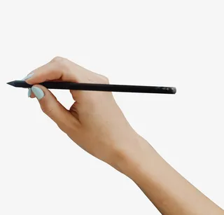 拿着黑色笔的手免抠