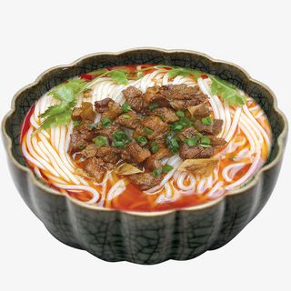 一碗牛肉米线免抠