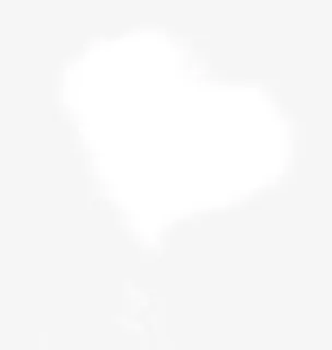 夏日天空中的蓬松的心形云。免抠 夏日天空中的蓬松的心形云。免抠