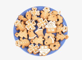 盘子中的饼干图片免抠