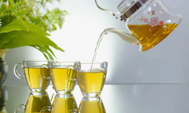 清茶花茶饮料免抠