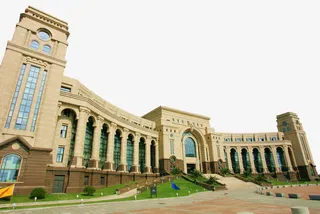 复旦大学法学院免抠