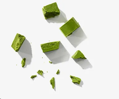 创意合成抹茶味的巧克力饼干免抠