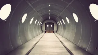 灰色圆形通道海报背景