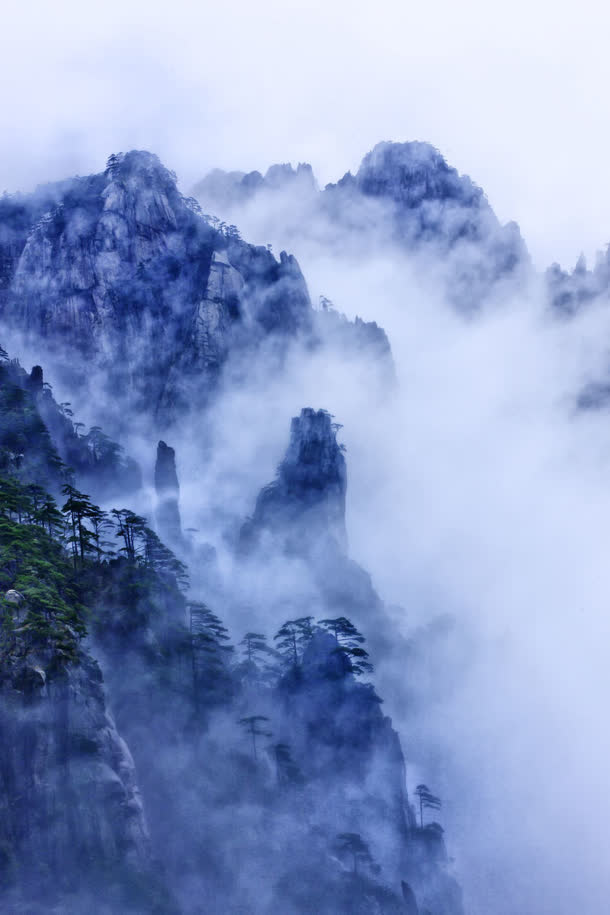 青山悬崖大屏壁纸免抠