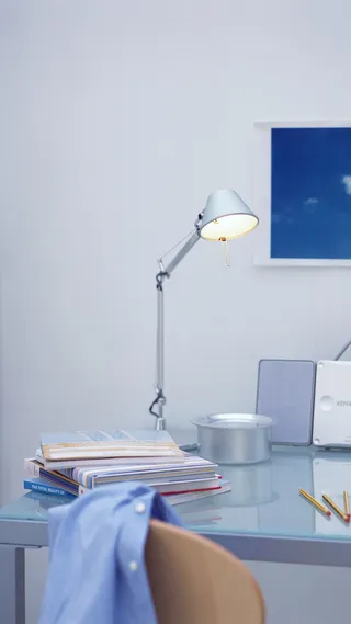 玻璃办公桌H5背景素材高清