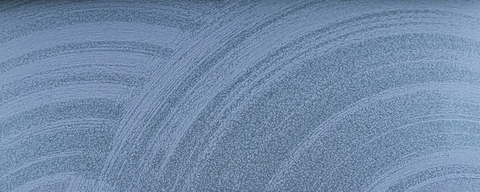 车的雨刮挂出泡沫痕迹高清